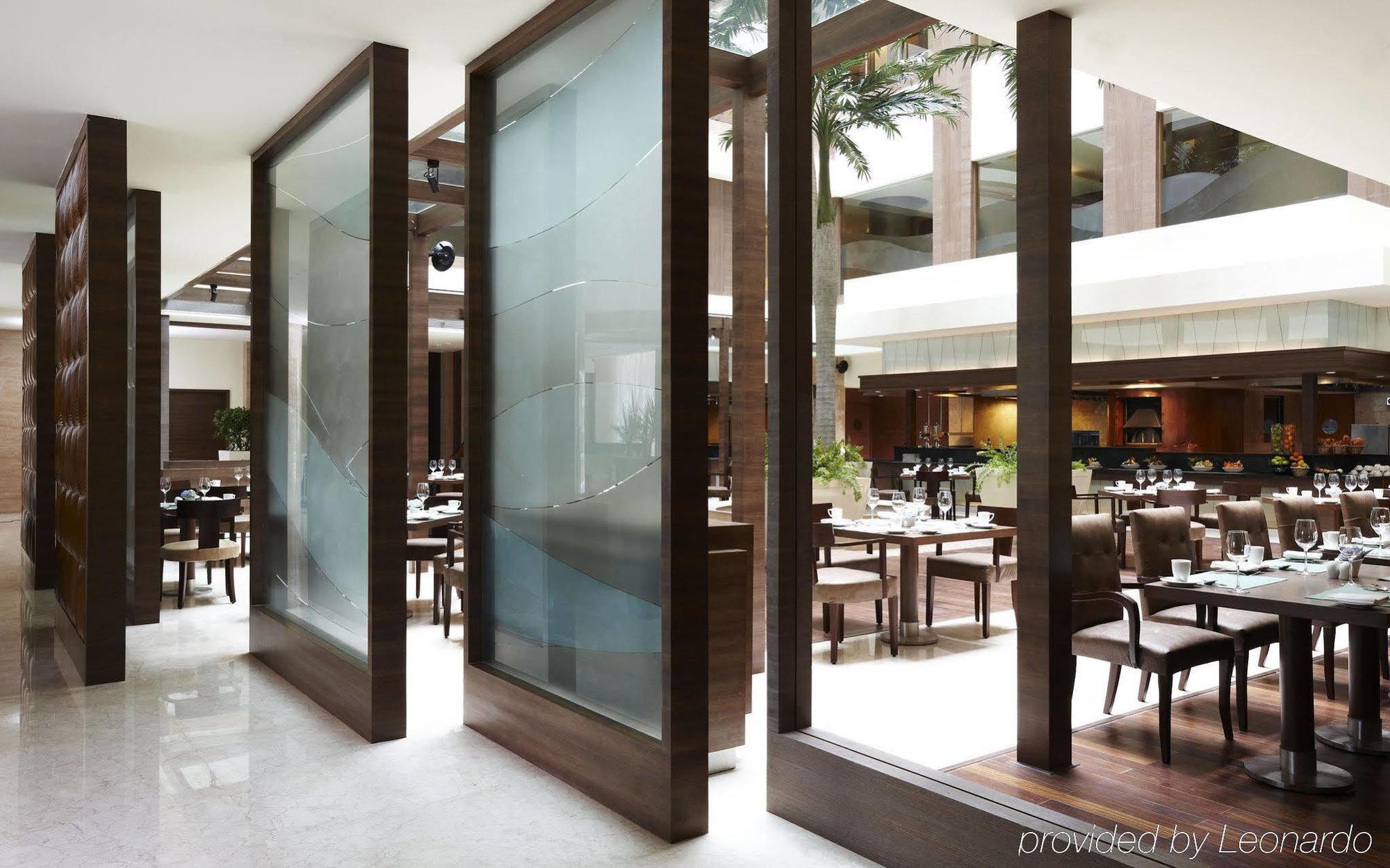 Vivanta Goa, Panaji Restaurant foto